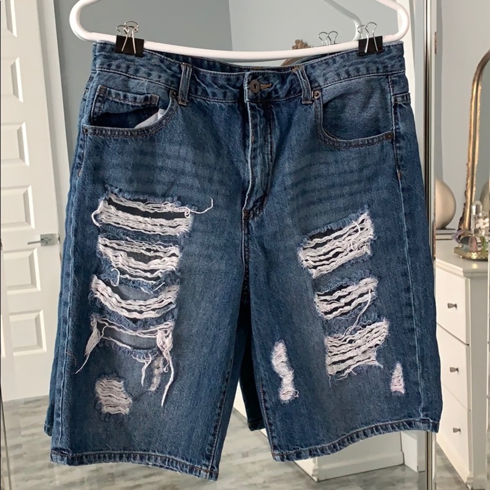 Mom fit ripped biker shorts